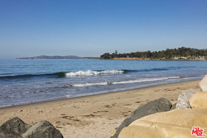 3581 Padaro Lane, Carpinteria, California 93013