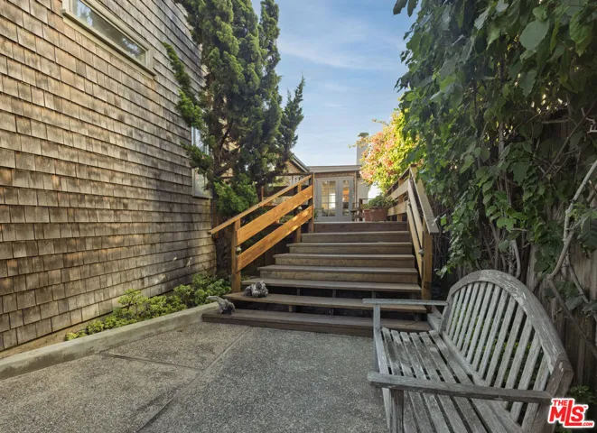 3581 Padaro Lane, Carpinteria, California 93013