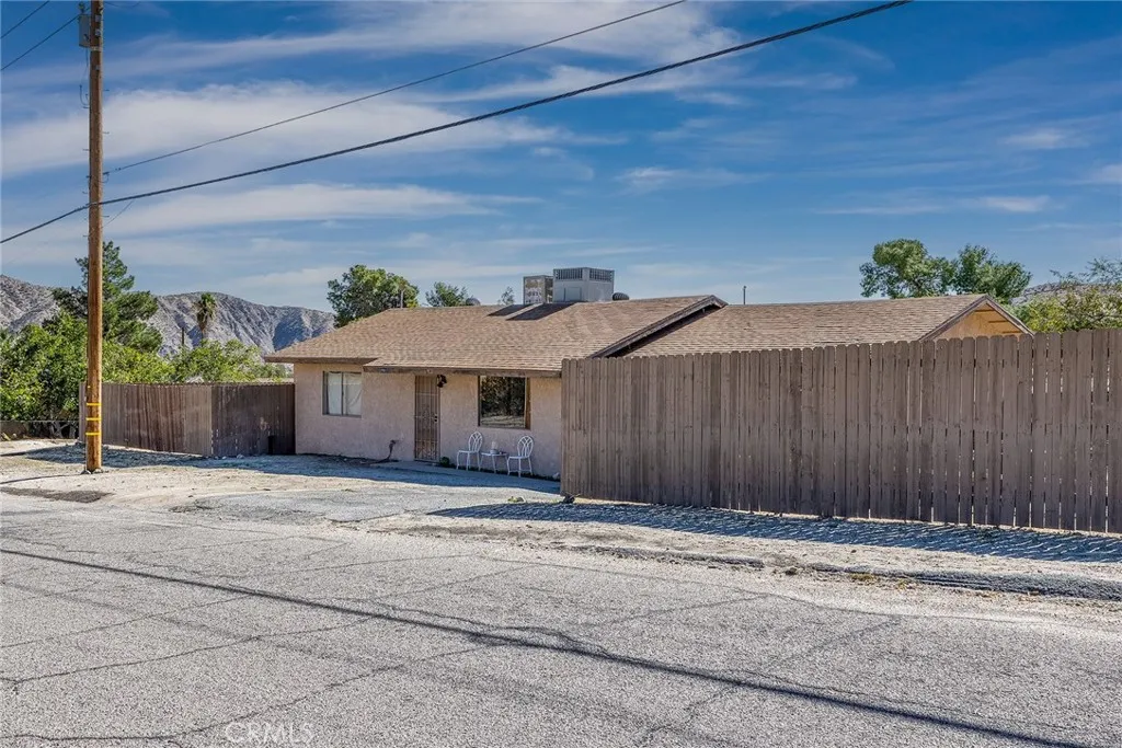 49437 Pioneer, Morongo Valley, California 92256 home-pic-22