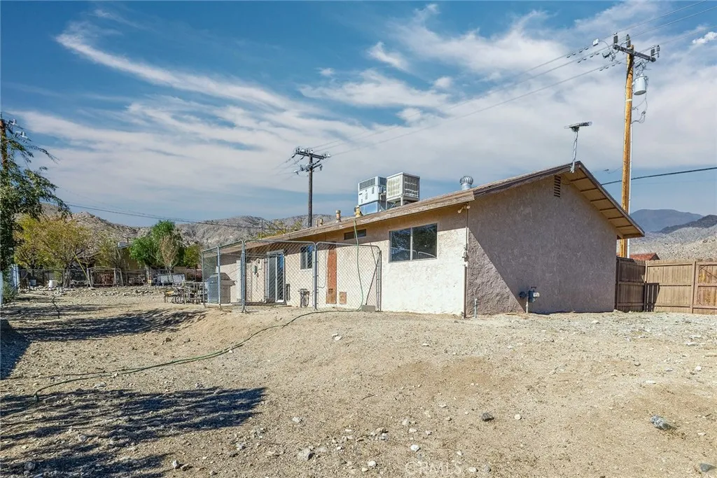 49437 Pioneer, Morongo Valley, California 92256 home-pic-4