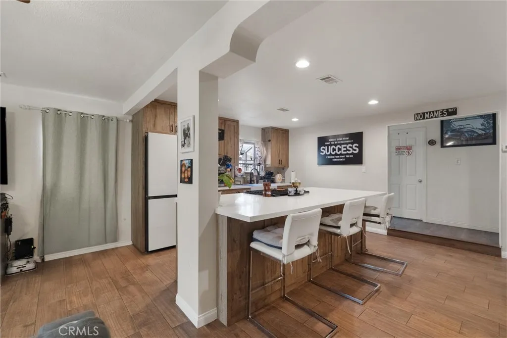 11116 Leland, Whittier, California 90605 home-pic-10