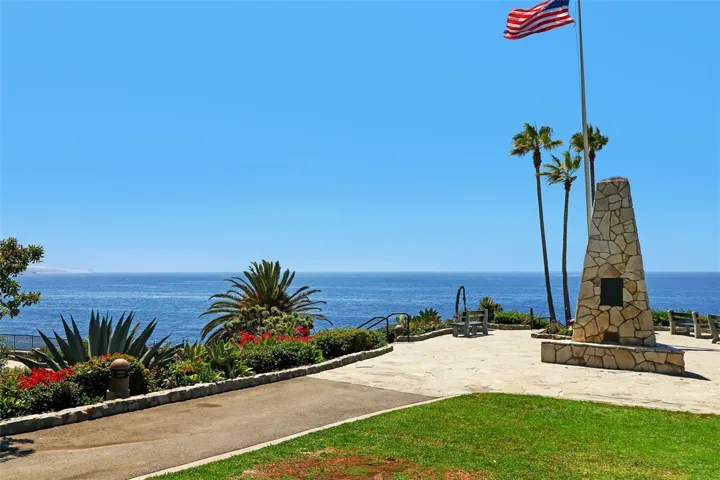 Famous Laguna Beach is within short driving distance