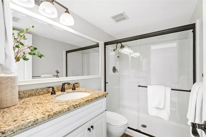 Downstairs full bath