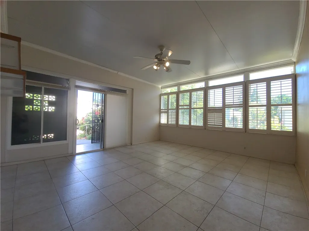 494 Calle Cadiz  home-pic-16