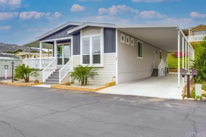 4650 Dulin Road 45, Fallbrook, California 92028
