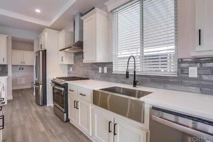 4650 Dulin Road 45, Fallbrook, California 92028