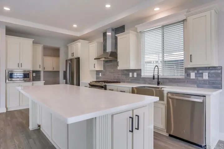 4650 Dulin Road 45, Fallbrook, California 92028