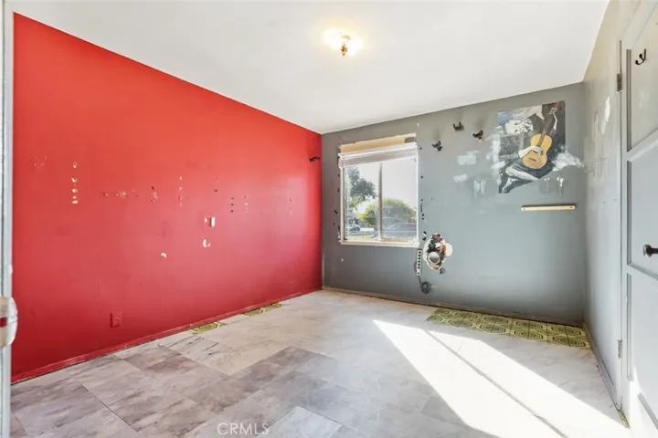 2060 State Avenue, Costa Mesa, California 92627