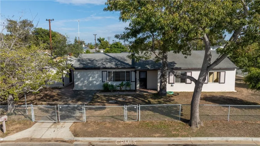 2060 State Avenue, Costa Mesa, California 92627