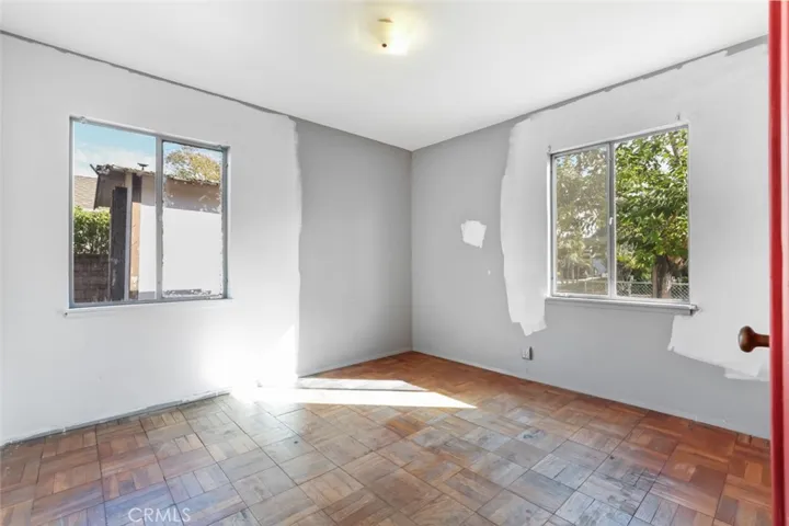 2060 State Avenue, Costa Mesa, California 92627