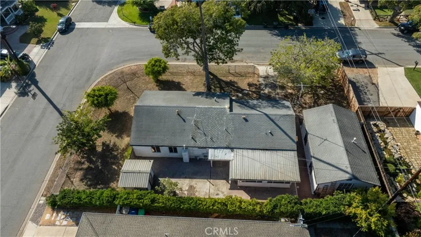 2060 State Avenue, Costa Mesa, California 92627