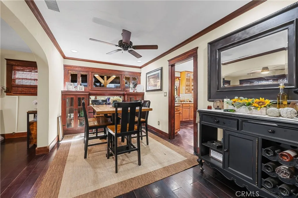 526 W 11th, Corona, California 92882 home-pic-4