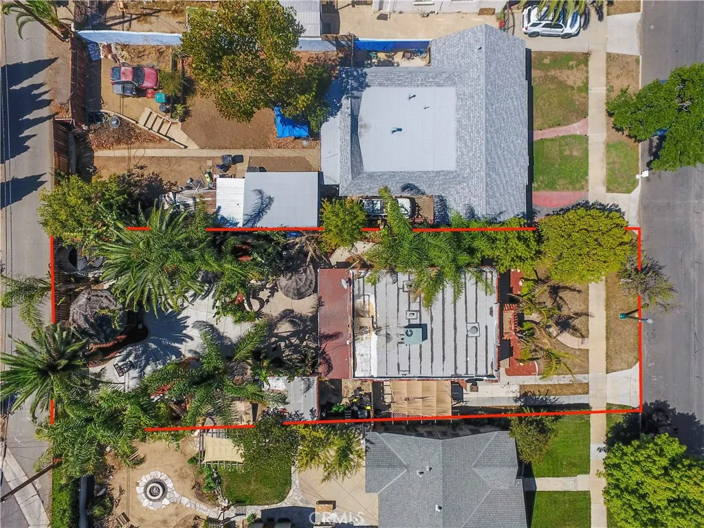 526 W 11th, Corona, California 92882 home-pic-20