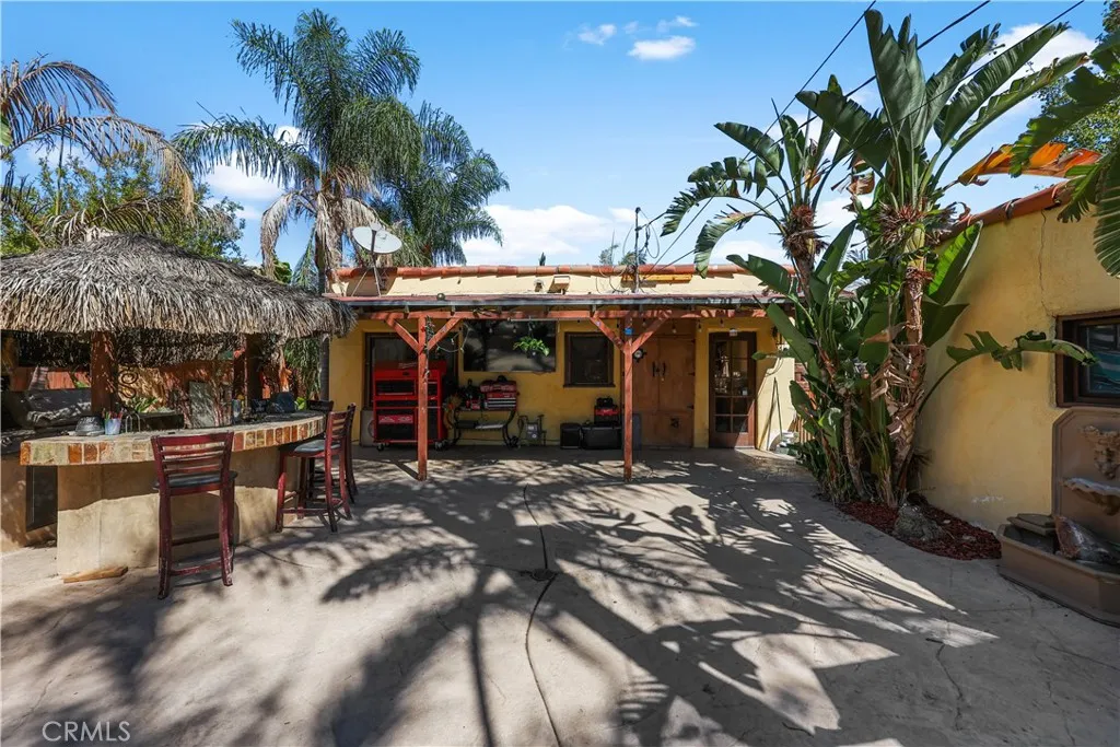 526 W 11th, Corona, California 92882 home-pic-17
