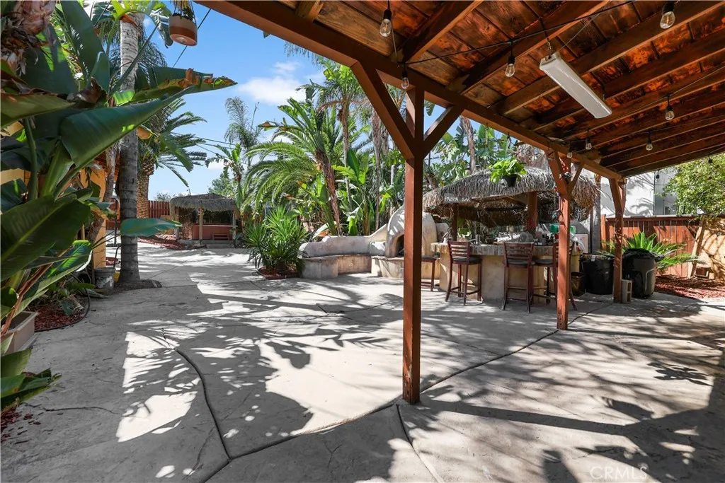 526 W 11th, Corona, California 92882 home-pic-13