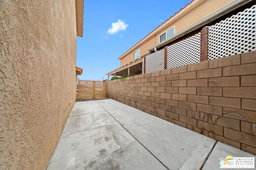 66270 Desert View Avenue, Desert Hot Springs, California 92240 home-pic-30