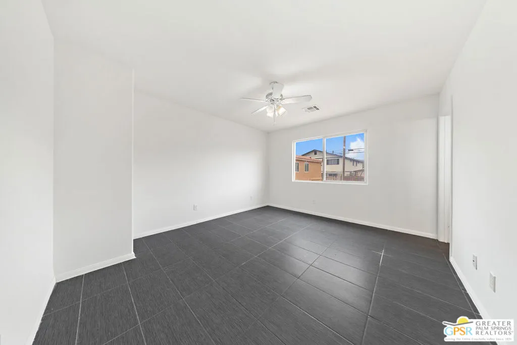 66270 Desert View Avenue, Desert Hot Springs, California 92240 home-pic-12