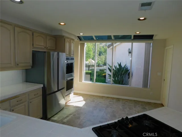 2695 Country, Westlake Village, California 91361