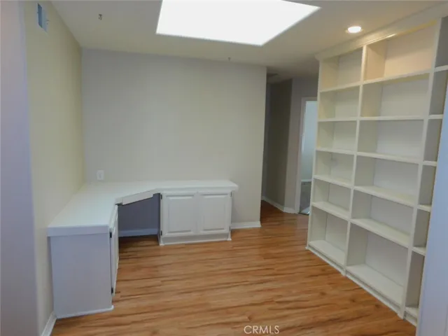 2695 Country, Westlake Village, California 91361