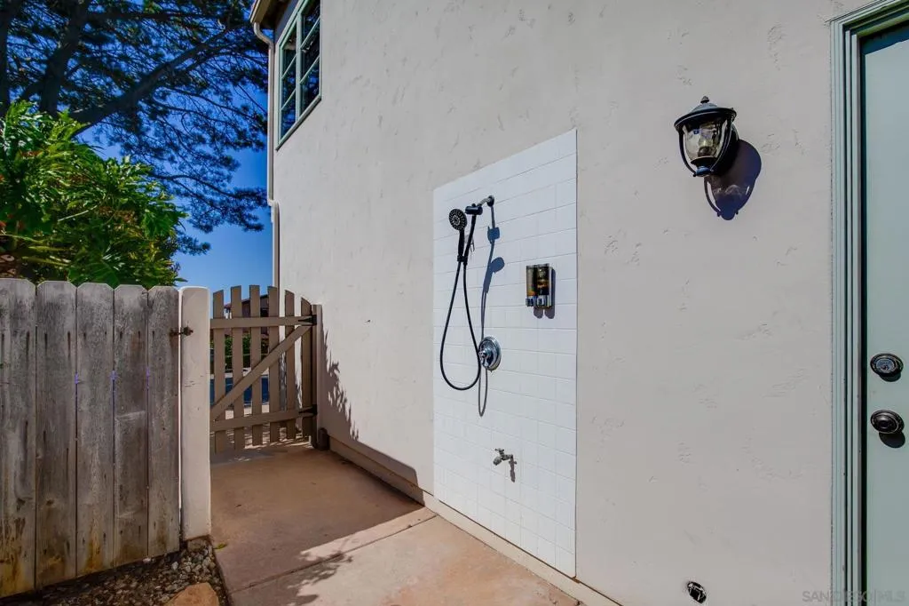 , Encinitas, California 92024 home-pic-47