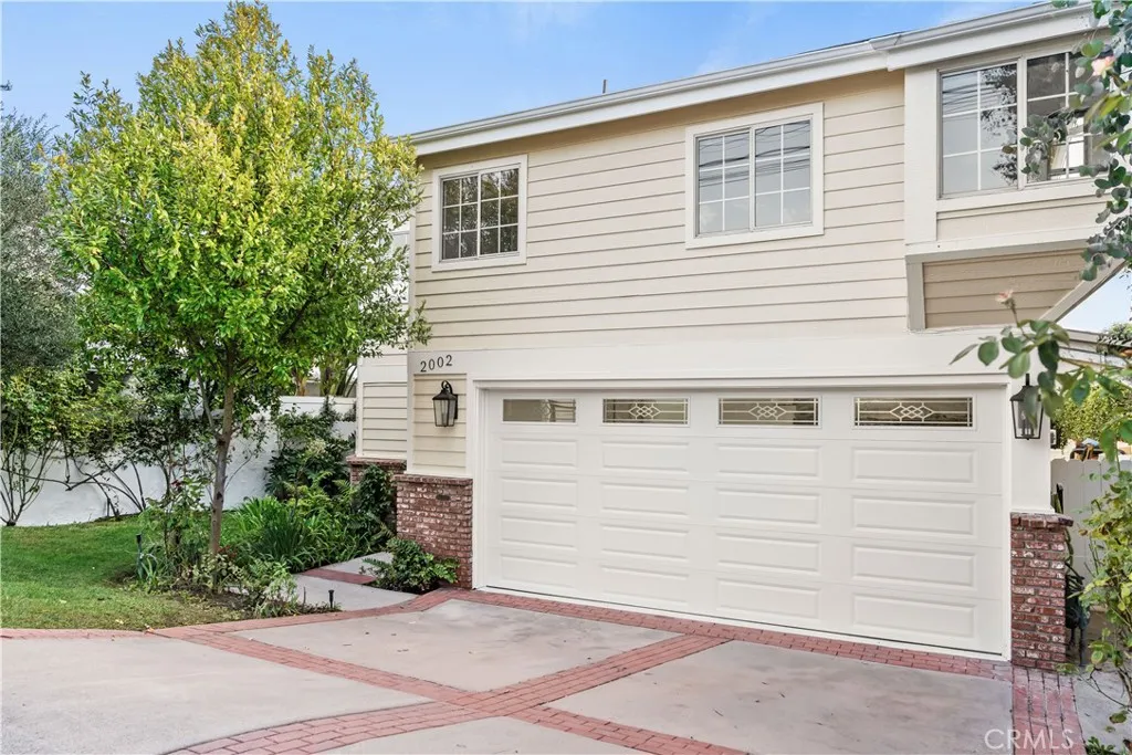 2002 Marshallfield, Redondo Beach, California 90278 home-pic-3