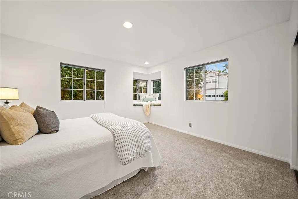 2002 Marshallfield, Redondo Beach, California 90278 home-pic-27