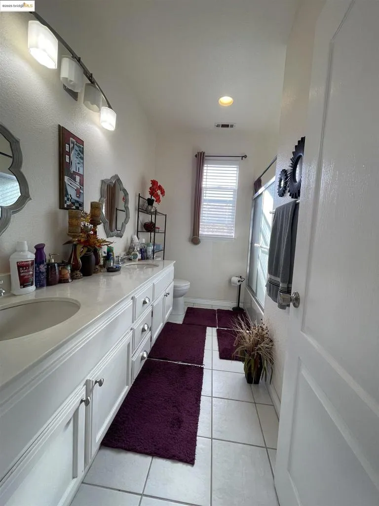 1928 Badger Pass Way, Antioch, California 94531 home-pic-43