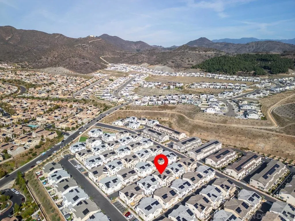 , Fallbrook, California 92028 home-pic-1