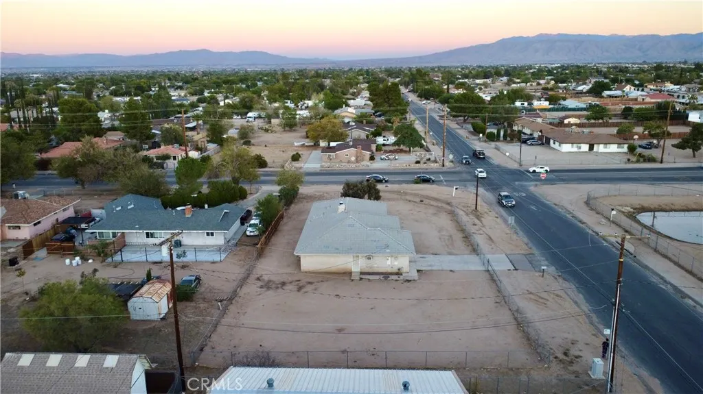 14486 Willow St, Hesperia, California 92345 home-pic-16