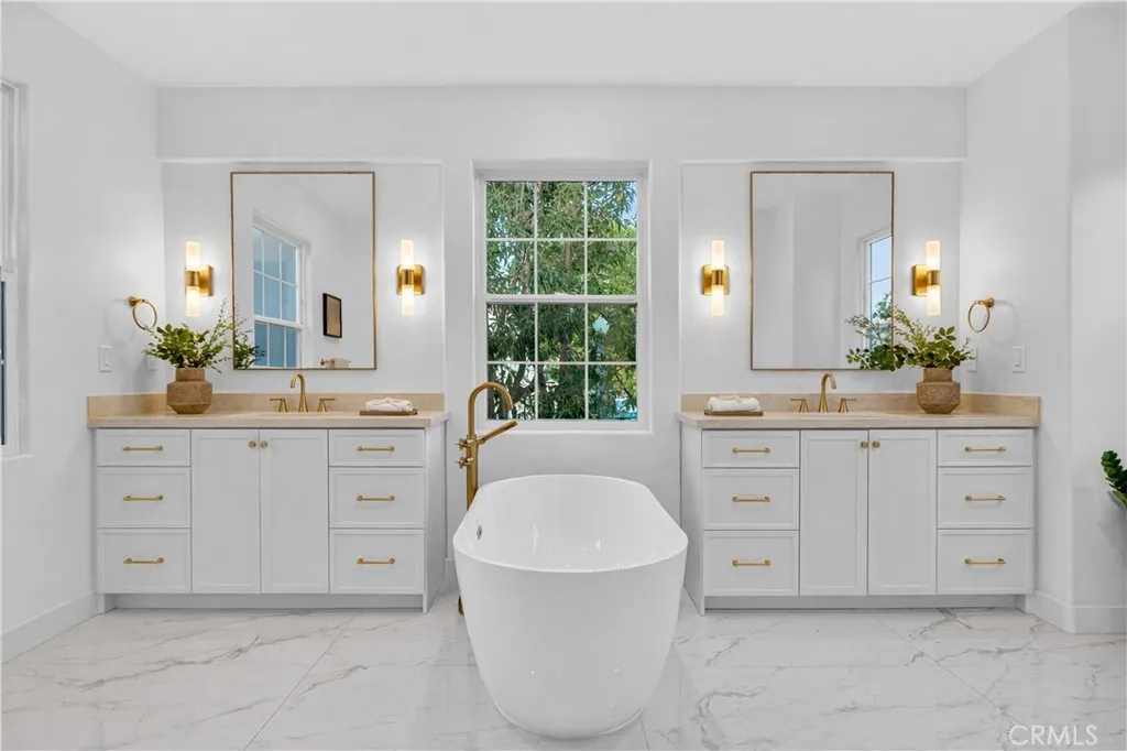 81 Zinnia Street, Ladera Ranch, California 92694 home-pic-23