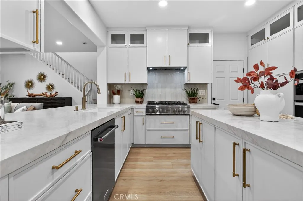 81 Zinnia Street, Ladera Ranch, California 92694 home-pic-9