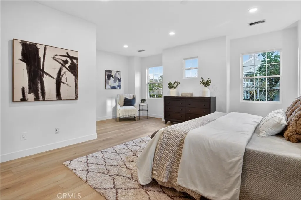 81 Zinnia Street, Ladera Ranch, California 92694 home-pic-19