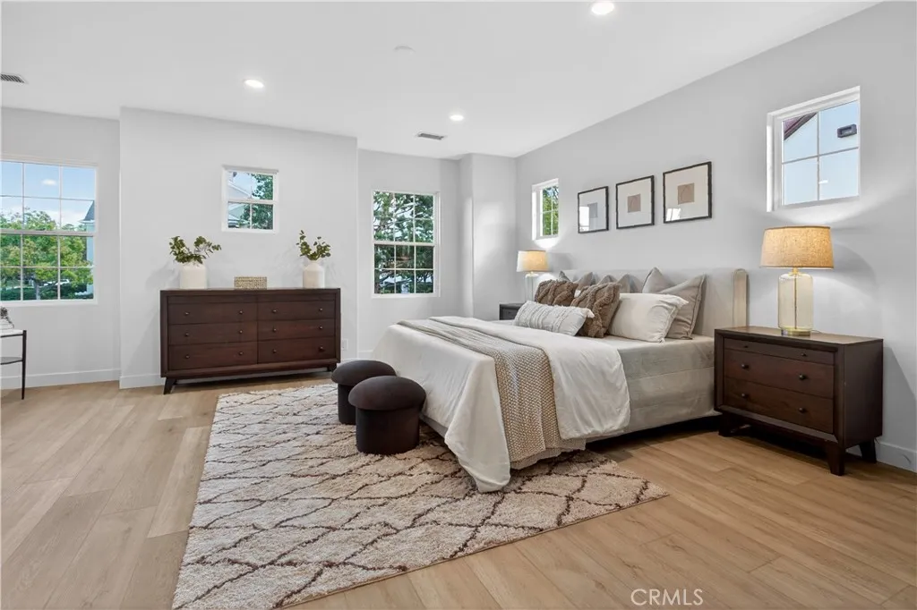 81 Zinnia Street, Ladera Ranch, California 92694 home-pic-18