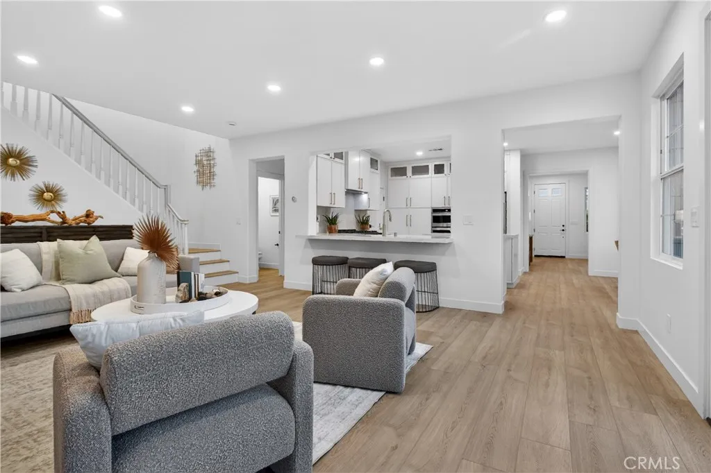 81 Zinnia Street, Ladera Ranch, California 92694 home-pic-16