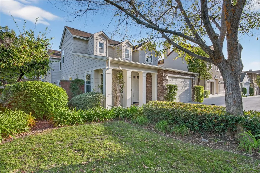81 Zinnia Street, Ladera Ranch, California 92694 home-pic-3
