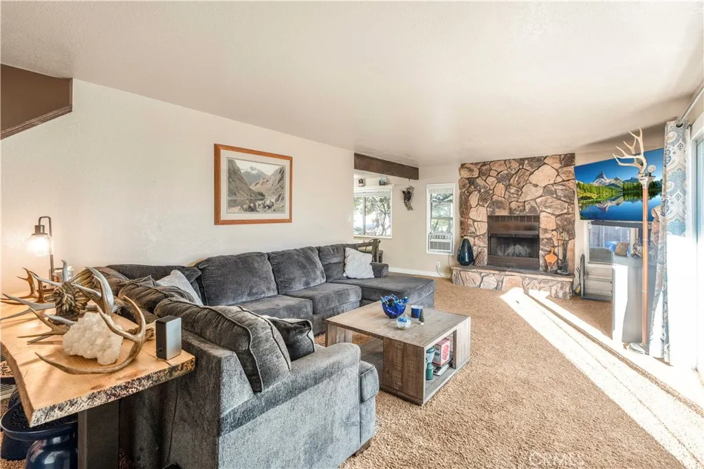 31739 Panorama Drive, Running Springs, California 92382 home-pic-0