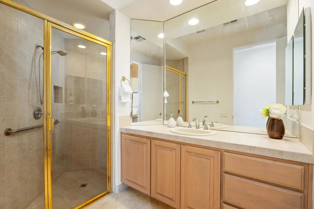 47380 Via Cordova, La Quinta, California 92253 home-pic-19