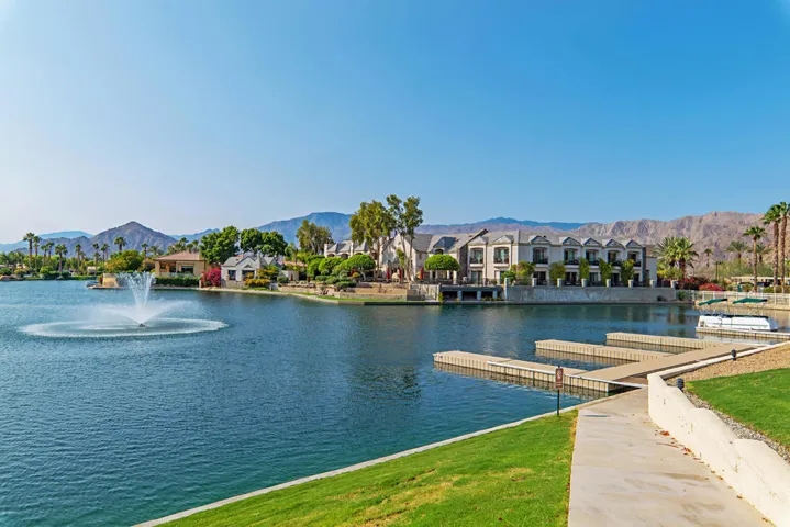 49_11917735_lake-la-quinta-17jpg_5027306