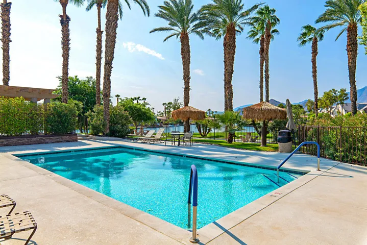 47_11917733_lake-la-quinta-15jpg_5027306