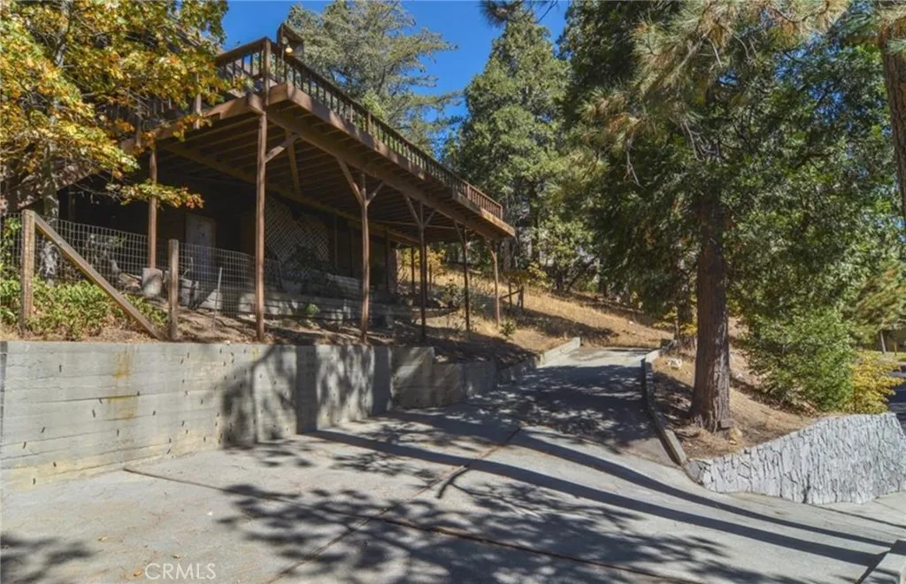 27300 Bernina, Lake Arrowhead, California 92352 home-pic-21