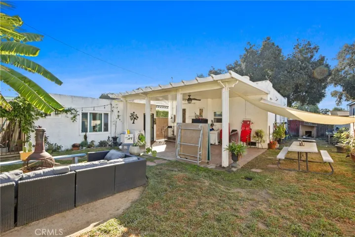 305 E 52nd, Long Beach, California 90805