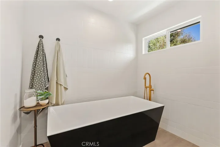23962 Warsaw, Mission Viejo, California 92691