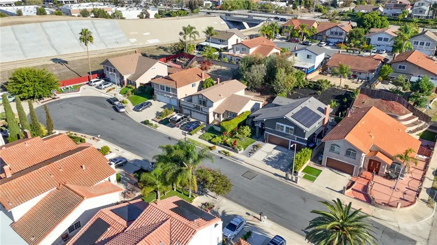 23962 Warsaw, Mission Viejo, California 92691
