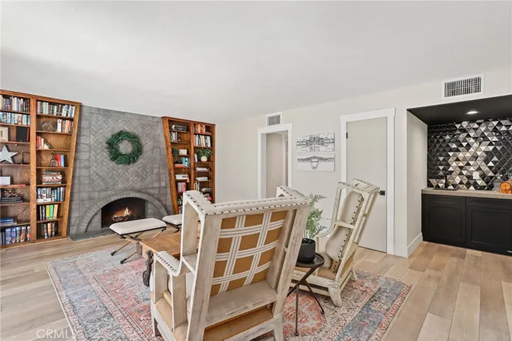 23962 Warsaw, Mission Viejo, California 92691