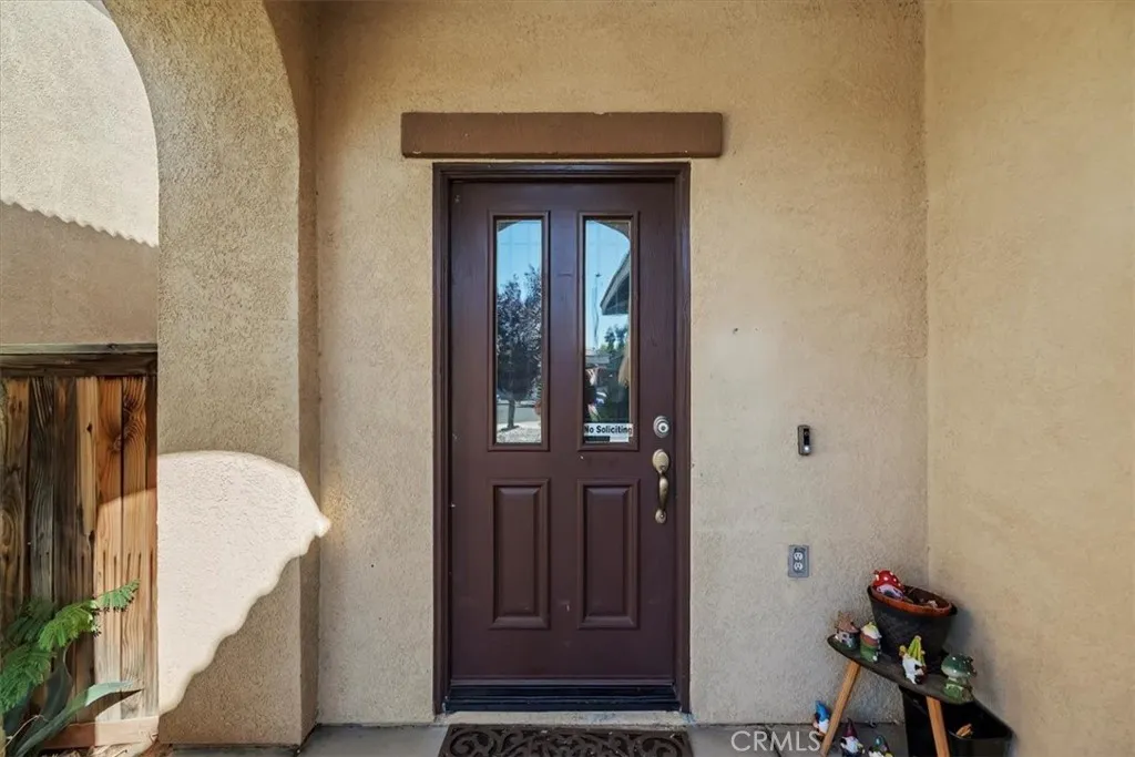 14416 Honeyhill, Victorville, California 92394 home-pic-6