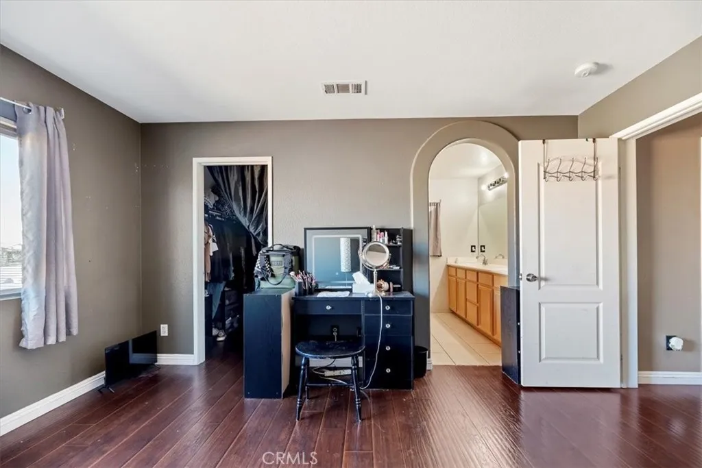 14416 Honeyhill, Victorville, California 92394 home-pic-22
