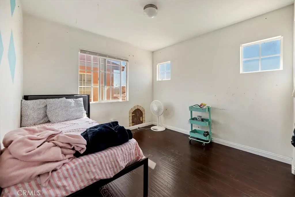 14416 Honeyhill, Victorville, California 92394 home-pic-16