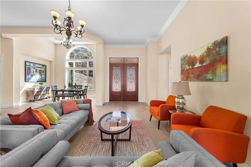 25700 El Chaval Place, Temecula, California 92590 home-pic-14