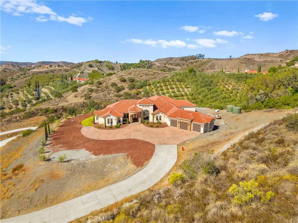 25700 El Chaval Place, Temecula, California 92590 home-pic-61