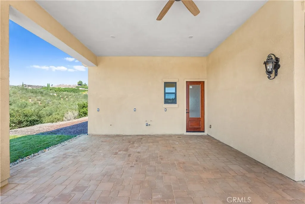 25700 El Chaval Place, Temecula, California 92590 home-pic-57